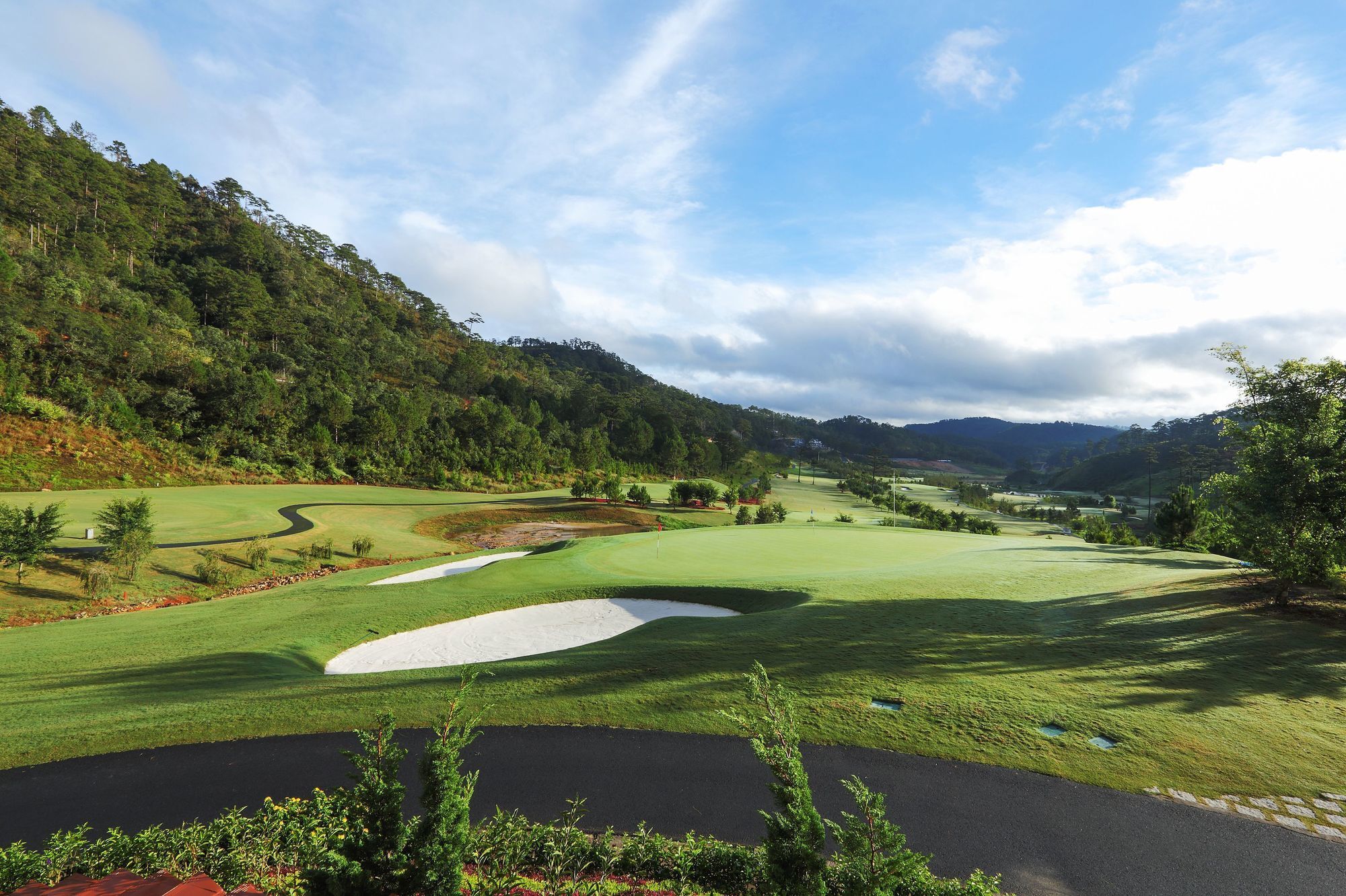 SAM Tuyen Lam Golf&Resorts Đà Lạt Exterior foto